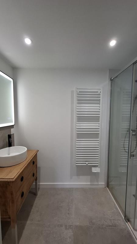 Maison - 216 m² - 9 pièces