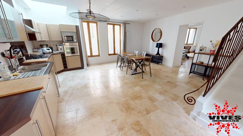Maison - 140 m² - 5 pièces
