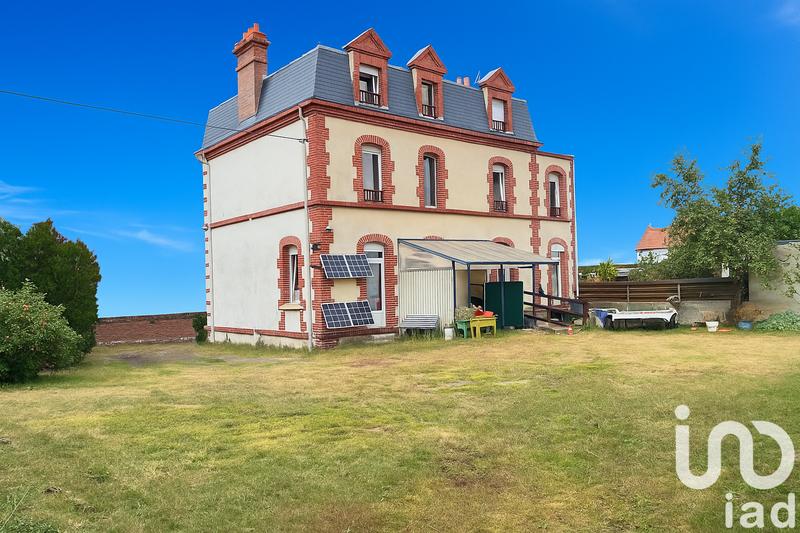 Maison - 185 m² - 10 pièces