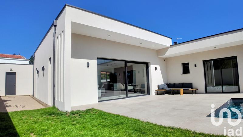 Maison - 169 m² - 6 pièces