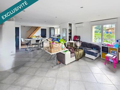 Maison - 110 m² - 4 pièces