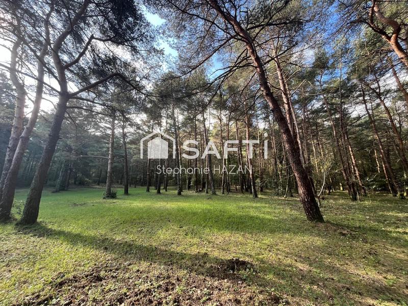 Maison - 330 m² - 8 pièces