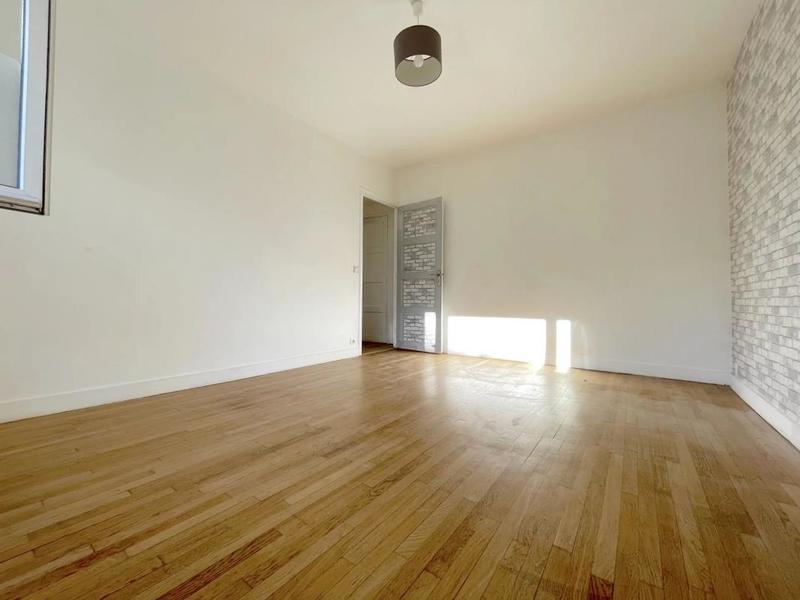 Appartement - 96 m² - 4 pièces