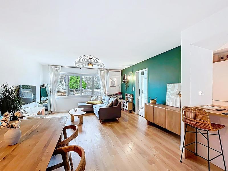 Maison de ville - 90 m² - 5 pièces