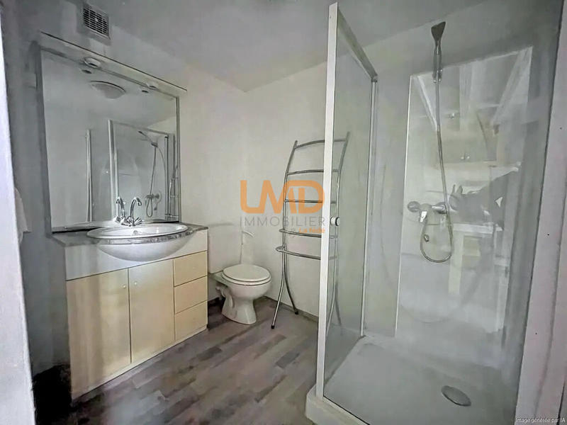 Demeure - 247 m² - 14 pièces