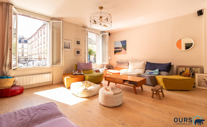 Maison - 214 m² - 8 pièces