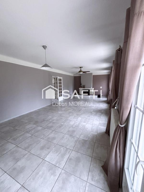 Maison - 186 m² - 7 pièces