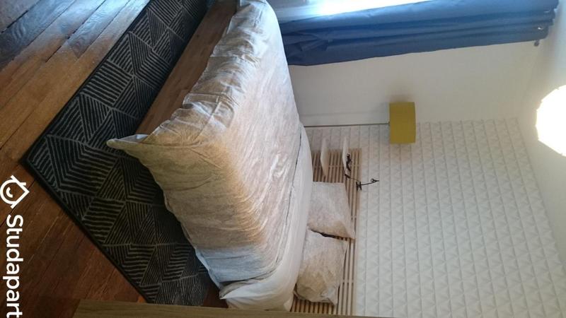 Chambre - 9 m² - 1 pièce