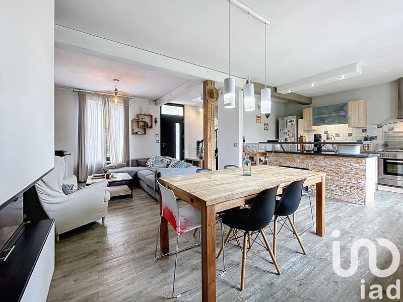 Maison - 84 m² - 3 pièces