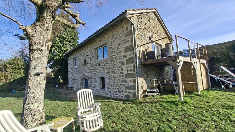 Maison - 120 m² - 2 pièces