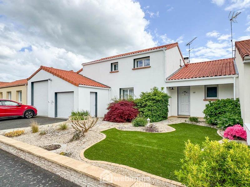 Maison - 146 m² - 6 pièces