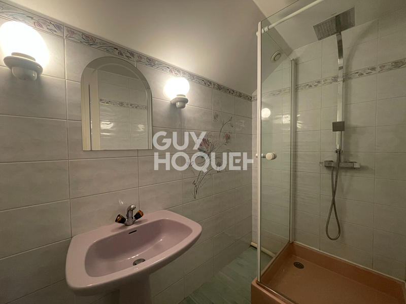 Maison - 169 m² - 7 pièces