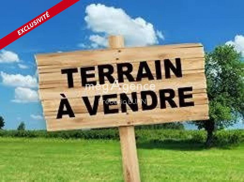 Terrain constructible - 700 m²