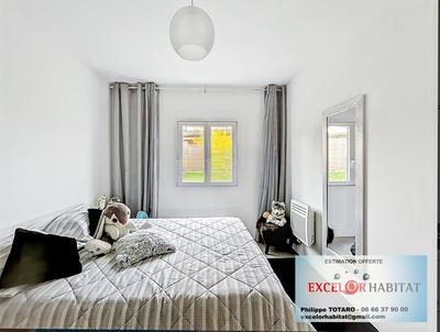 Maison - 90 m² - 3 pièces