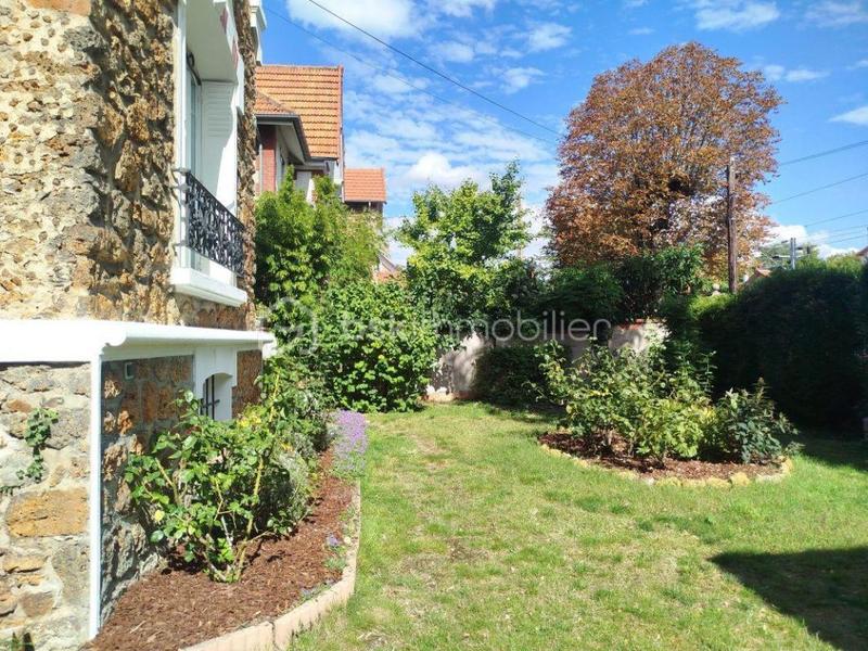 Maison ancienne - 105 m² - 6 pièces