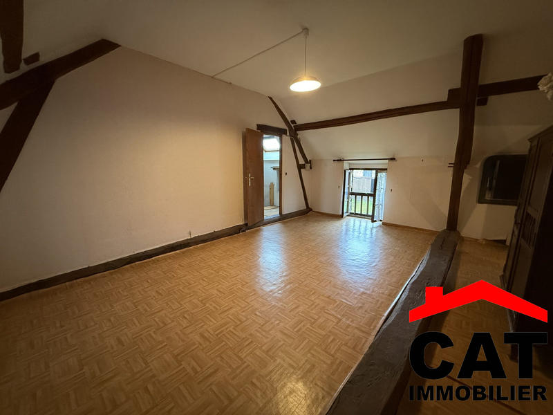 Maison - 233 m² - 7 pièces