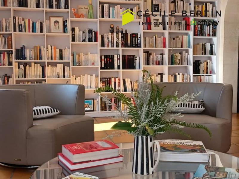 Mas - 198 m² - 7 pièces