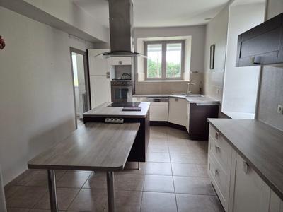 Maison - 123 m² - 4 pièces