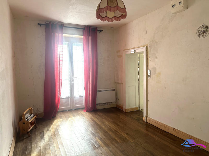 Maison - 137 m² - 4 pièces