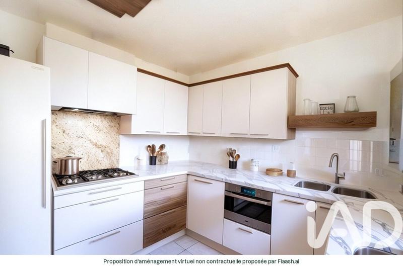 Maison - 92 m² - 4 pièces