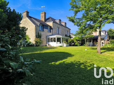 Maison - 164 m² - 8 pièces