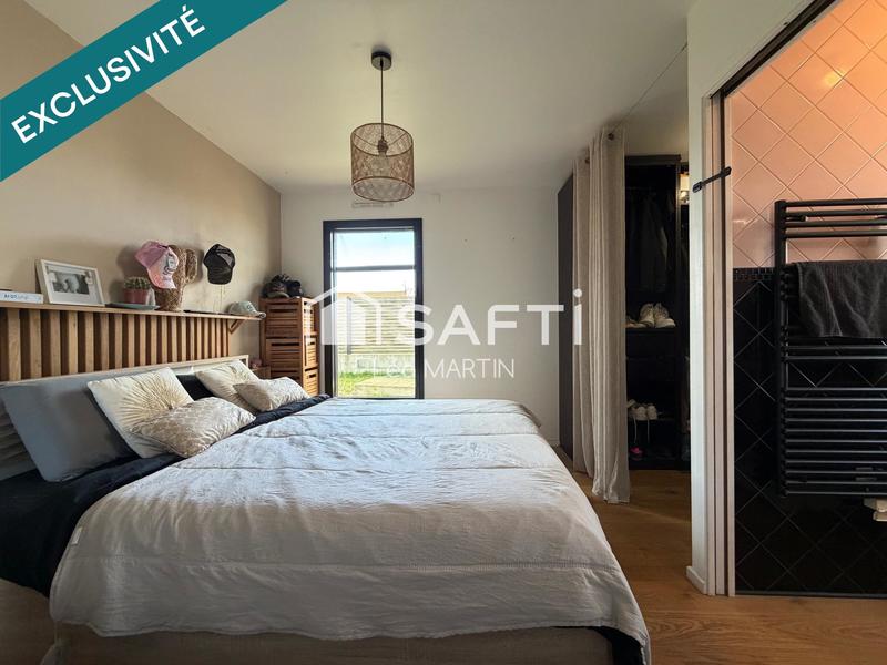 Maison - 99 m² - 5 pièces