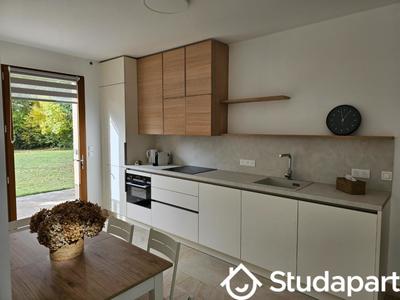 Chambre - 15 m² - 1 pièce