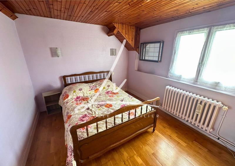 Maison - 141 m² - 6 pièces