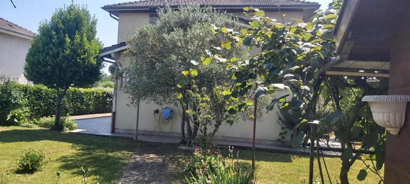 Maison - 180 m² - 7 pièces