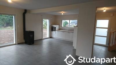 Maison - 102 m² - 5 pièces