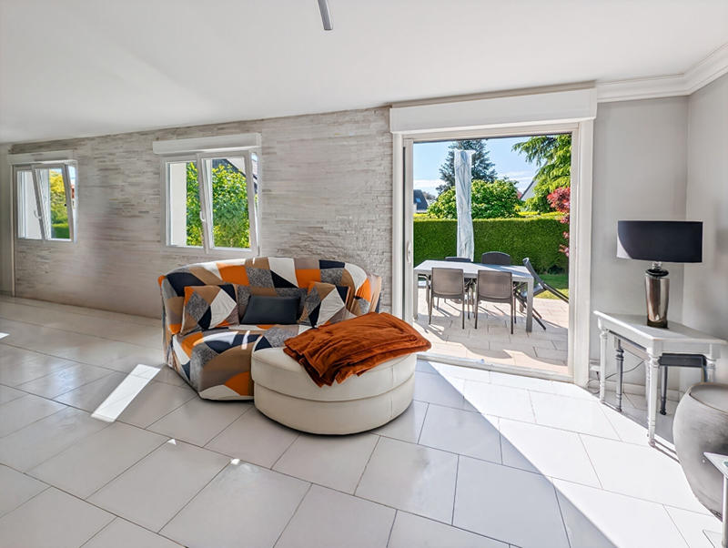 Maison - 140 m² - 6 pièces