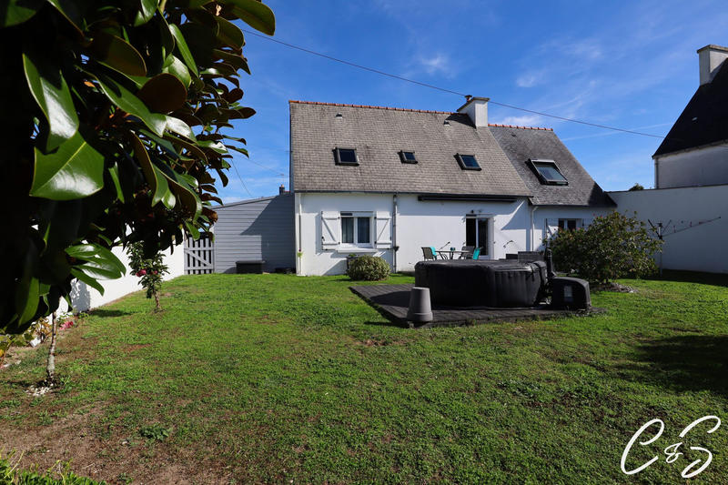 Maison - 97 m² - 5 pièces