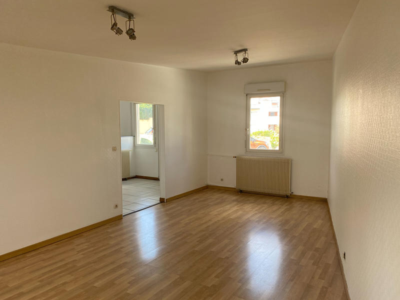 Appartement - 90 m² - 4 pièces