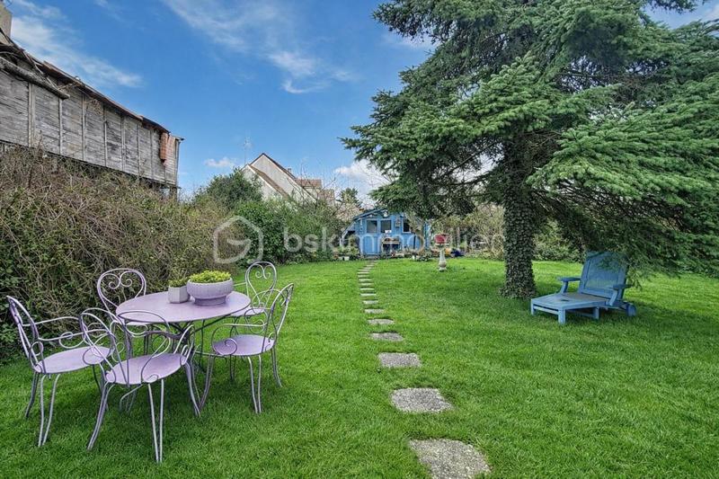 Immeuble - 190 m² - 8 pièces