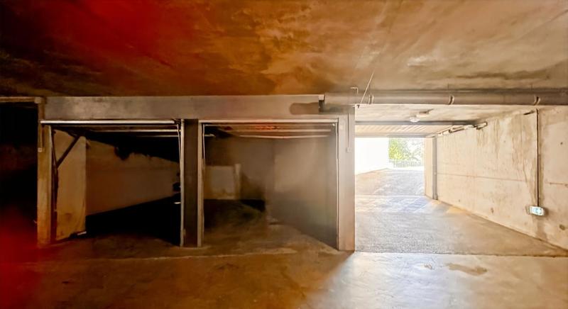 Parking / Garage - 25 m²