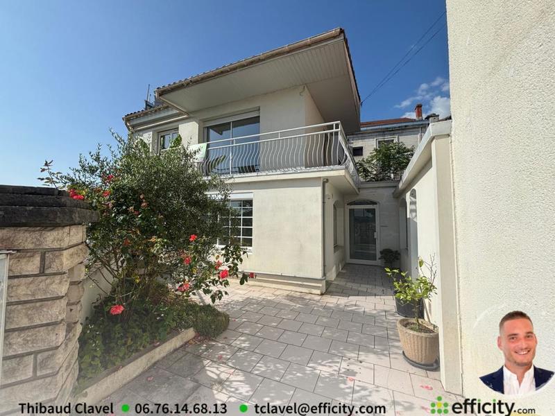 Maison - 170 m² - 8 pièces