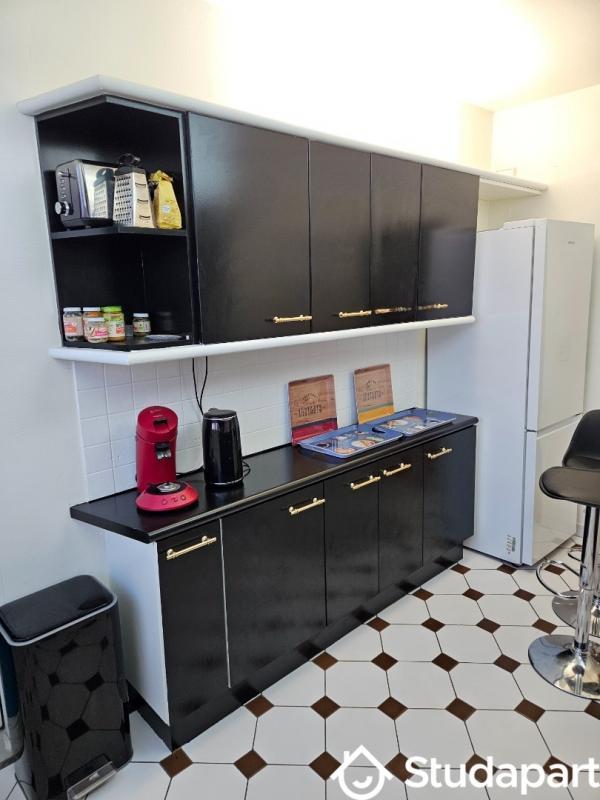 Chambre - 10 m² - 1 pièce