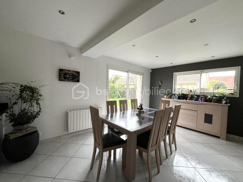 Maison - 166 m² - 7 pièces