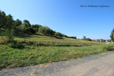 Terrain constructible - 2 054 m²