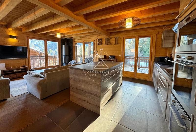 Châlet - 185 m² - 6 pièces