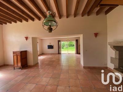 Maison - 192 m² - 6 pièces