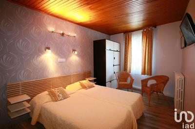 Local commercial - 1 500 m²