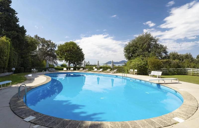 Appartement - 125 m² - 4 pièces