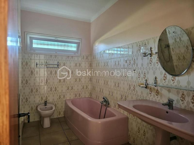 Maison traditionnelle - 104 m² - 4 pièces