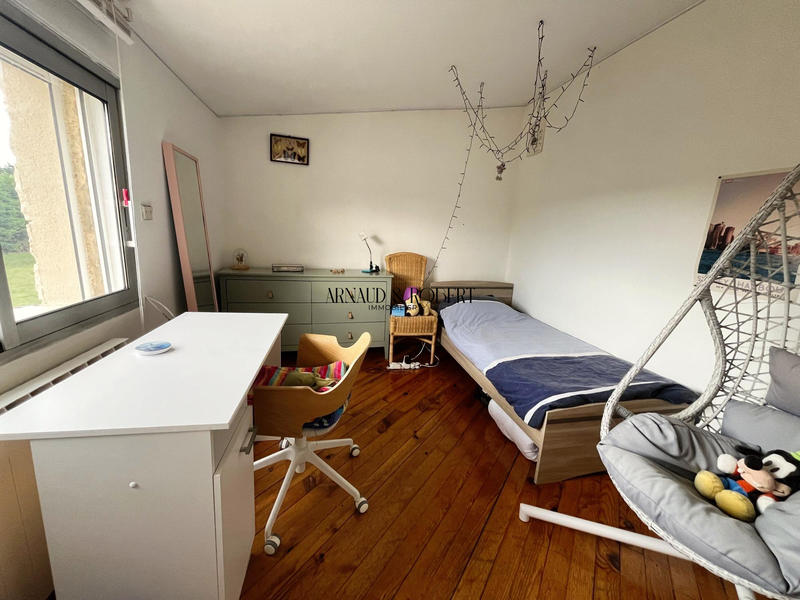 Maison ancienne - 238 m² - 8 pièces