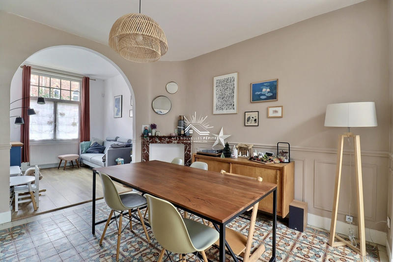 Maison - 96 m² - 5 pièces