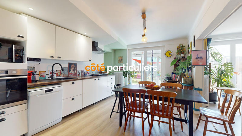 Maison - 131 m² - 6 pièces