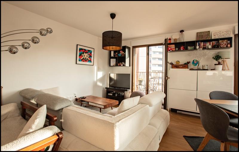 Appartement - 104 m² - 5 pièces