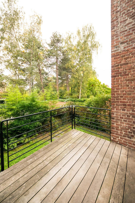 Maison - 224 m² - 7 pièces