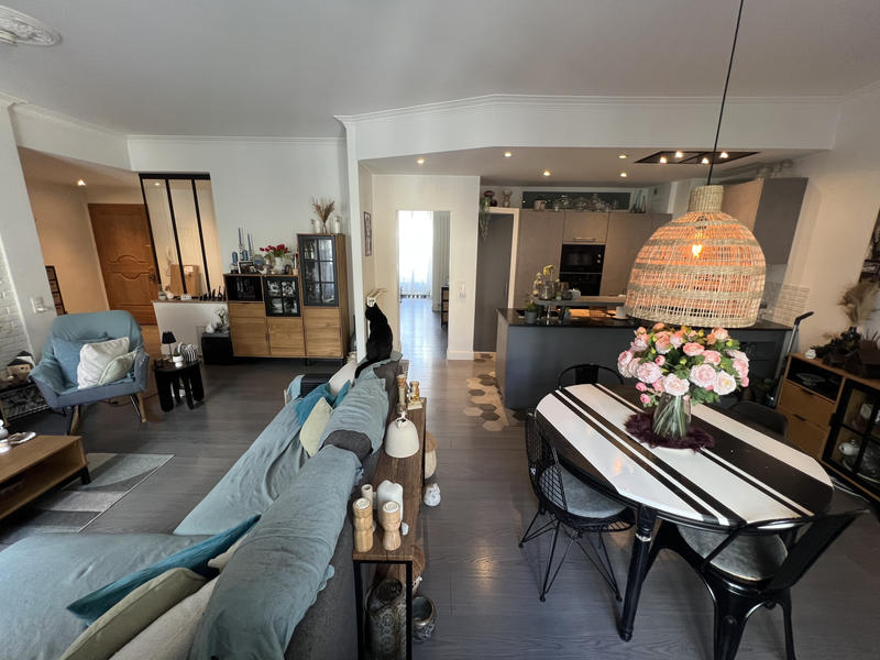 Appartement - 107 m² - 4 pièces